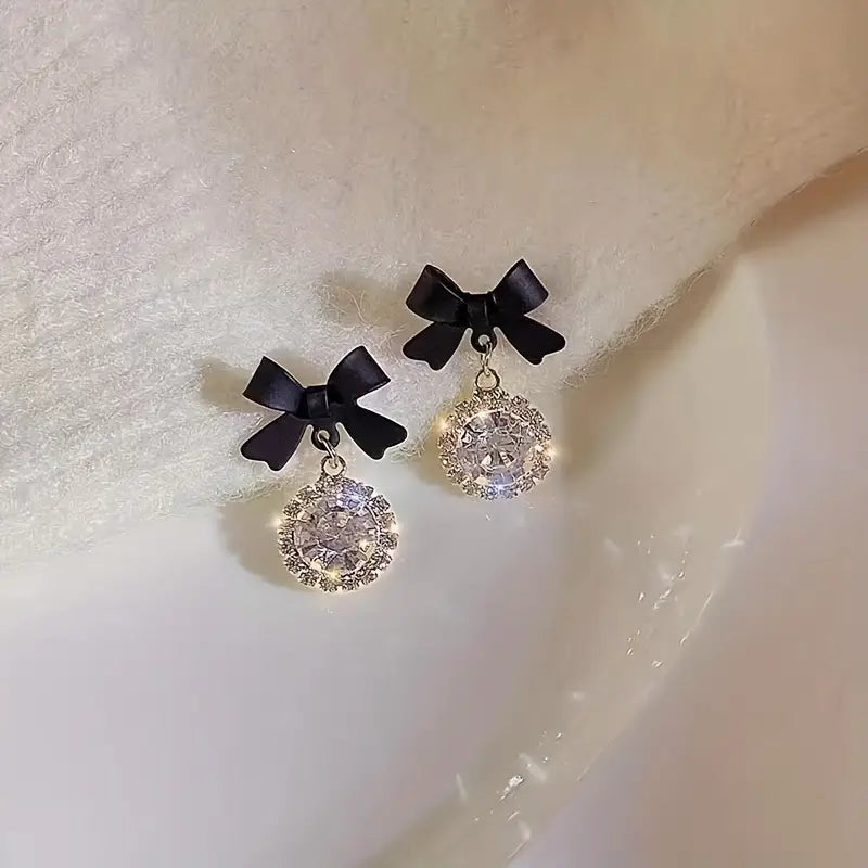 Women's Fashionable Bow & Dangle Earrings