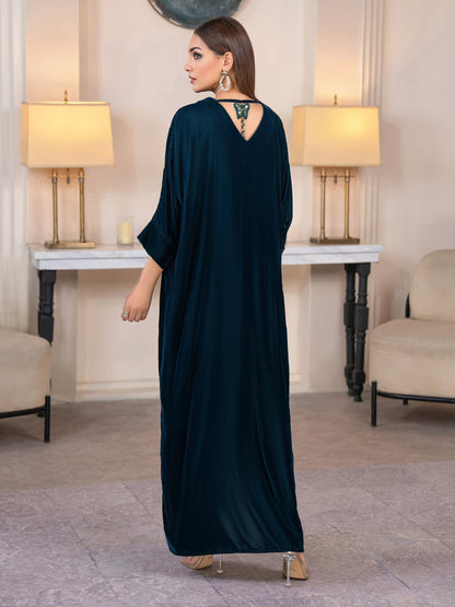 Velvet Kaftan-Embroidered(Pret)