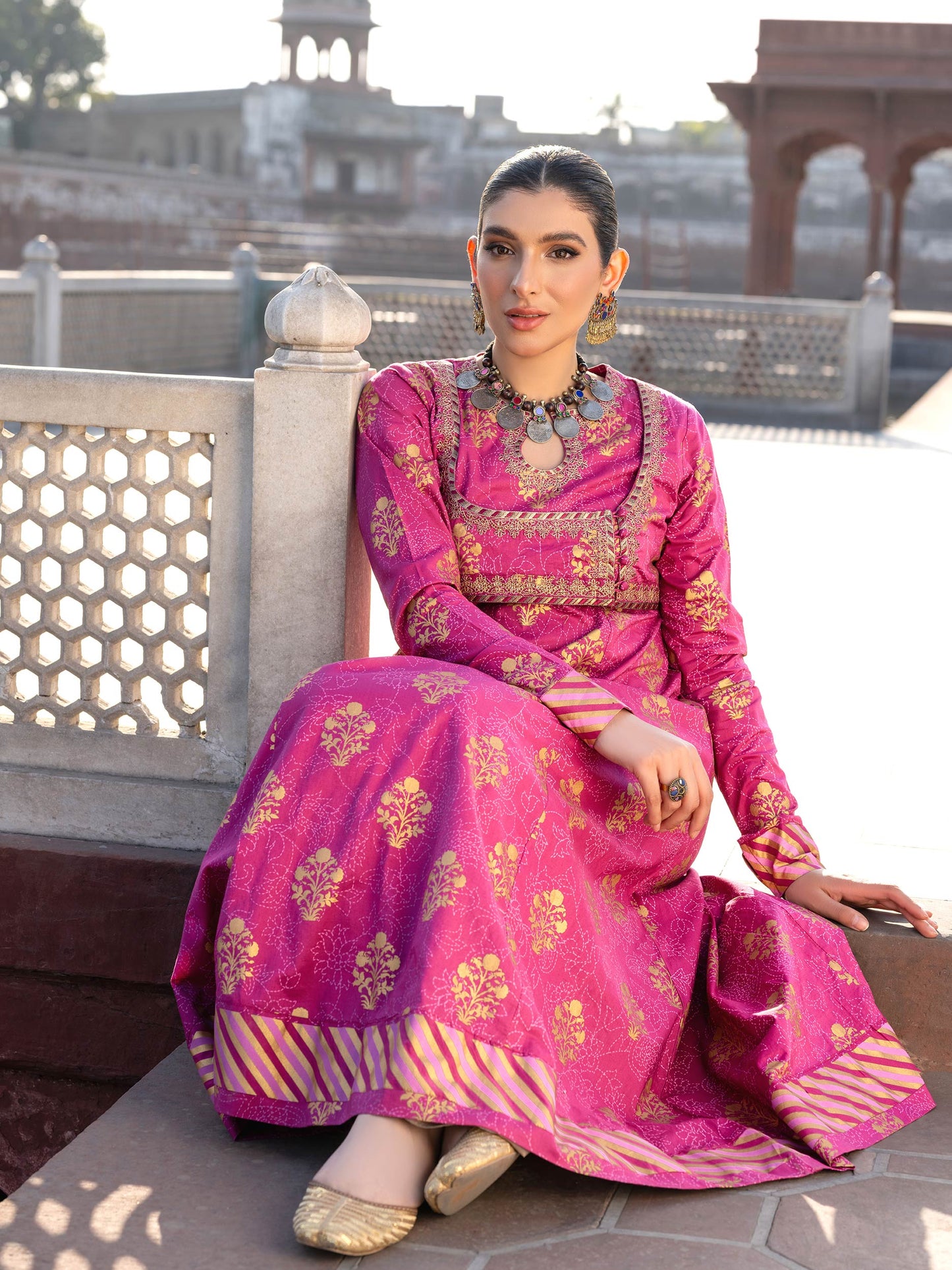 Cambric Pishwas-Embroidered (Pret)