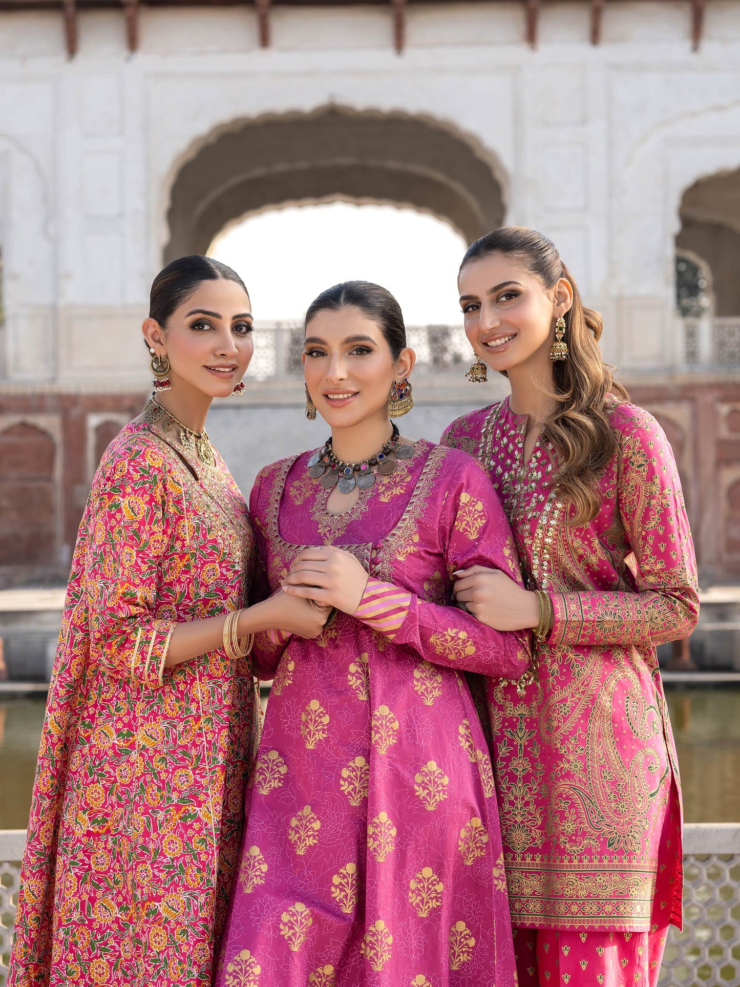 Cambric Pishwas-Embroidered (Pret)