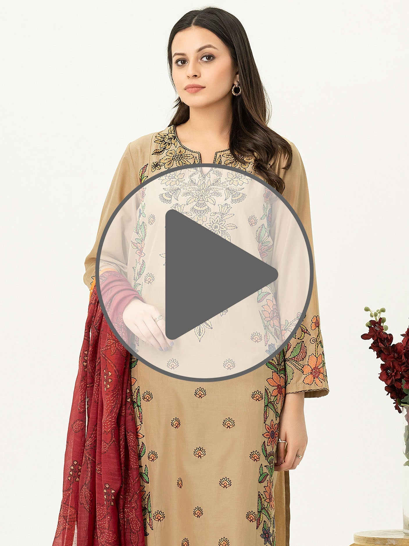 3 Piece Lawn Suit-Embroidered (Pret)